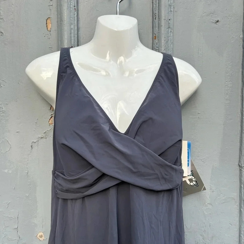 Diva by Rachel Pappo “Tuxedo DC” Swim Dress, size 14 - Picture 2 of 8